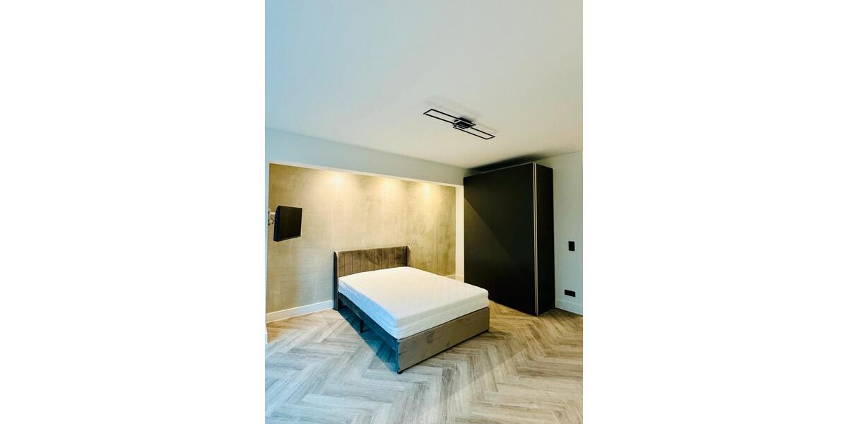 Etagenwohnung Düsseldorf Derendorf - 1 Zimmer, 28 m&sup2;, 900&euro; | Angebot:26492801