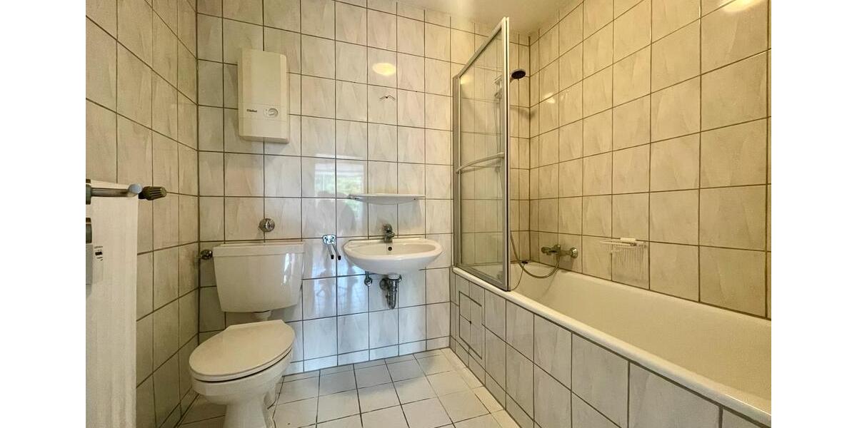Etagenwohnung Bochum - 3 Zimmer, 98 m&sup2;, 800&euro; | Angebot:26619404