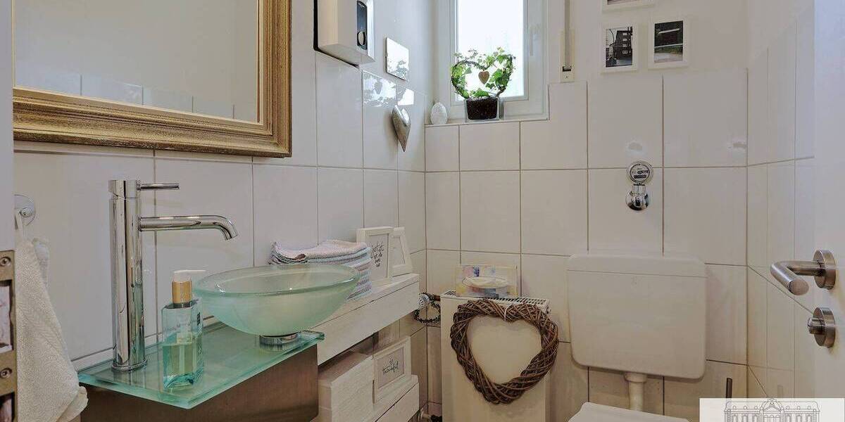 Einfamilienhaus Düsseldorf Hassels Hassels - 1 Zimmer, 266 m&sup2;, 849.000&euro; | Angebot:26018439