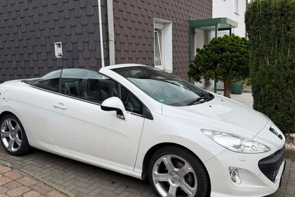 Peugeot 308 179.500 km 4.950 &euro; Essen 45307