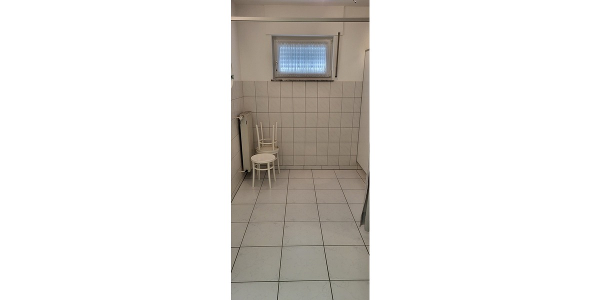 Gut erreichbare Gewerbeeinheit in Remscheid-Süd (Bliedinghausen) - Gewerbeobjekt Remscheid Remscheid-Süd | Angebot:8334790