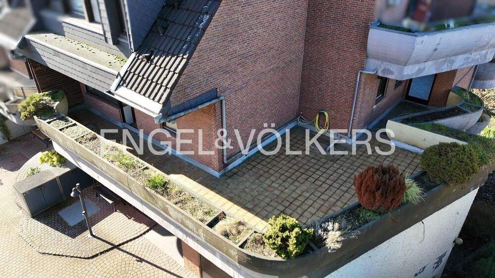 Etagenwohnung Mettmann-Metzkausen Metzkausen - 3 Zimmer, 107 m&sup2;, 230.000&euro; | Angebot:25770622