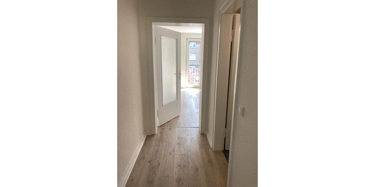 Etagenwohnung Essen Stadtkern - 2 Zimmer, 46 m&sup2;, 500&euro; | Angebot:26626179