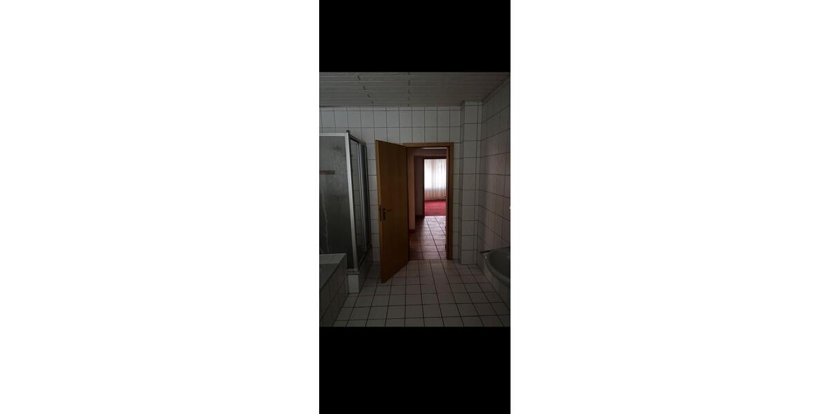 Erdgeschoßwohnung Bochum Bochum-Ost - 2 Zimmer, 90 m&sup2;, 890&euro; | Angebot:25257724