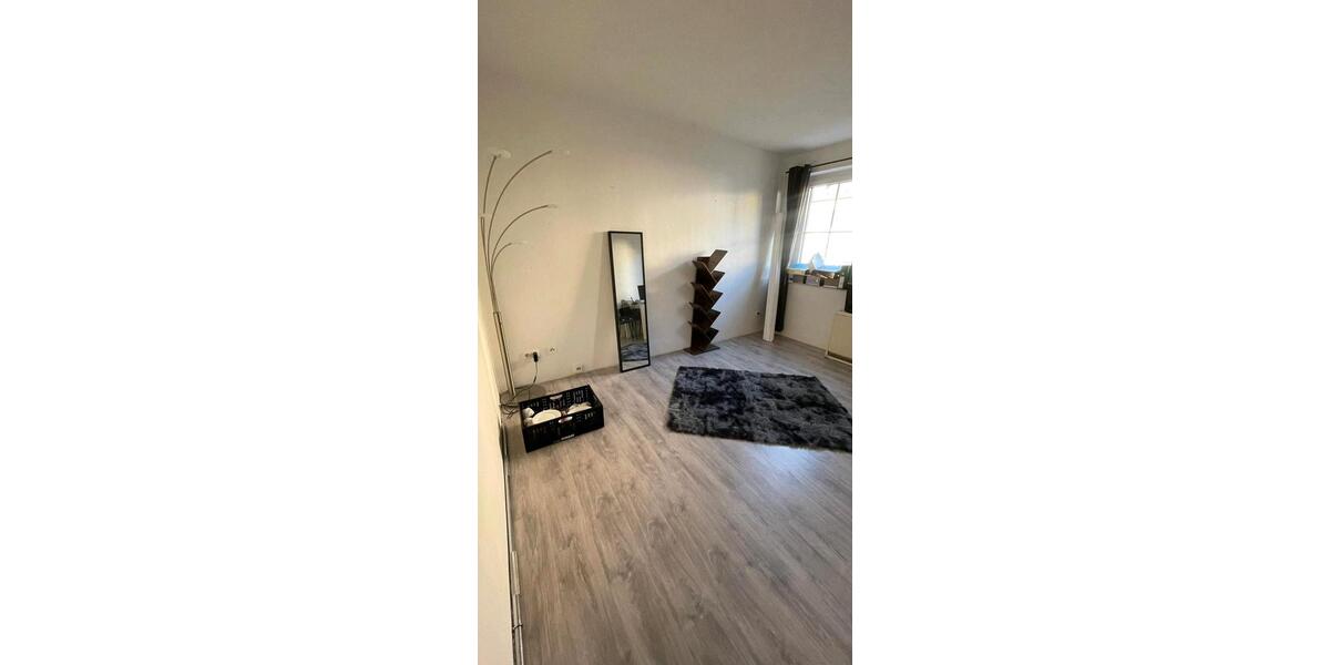 Etagenwohnung Düsseldorf Stadtbezirk 2 - 3 Zimmer, 68 m&sup2;, 860&euro; | Angebot:26020345
