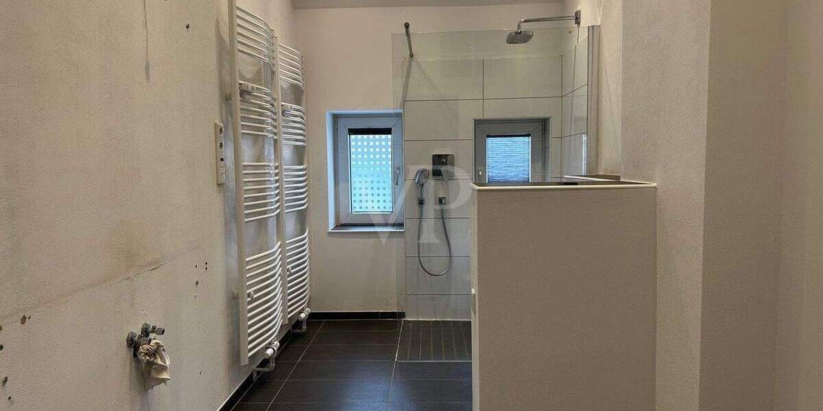 Etagenwohnung Velbert Mitte - 4 Zimmer, 116 m&sup2;, 245.000&euro; | Angebot:25733773
