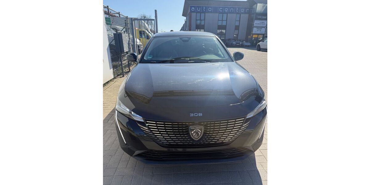 Peugeot 308 138.000 km 13.900 &euro; Essen 45356