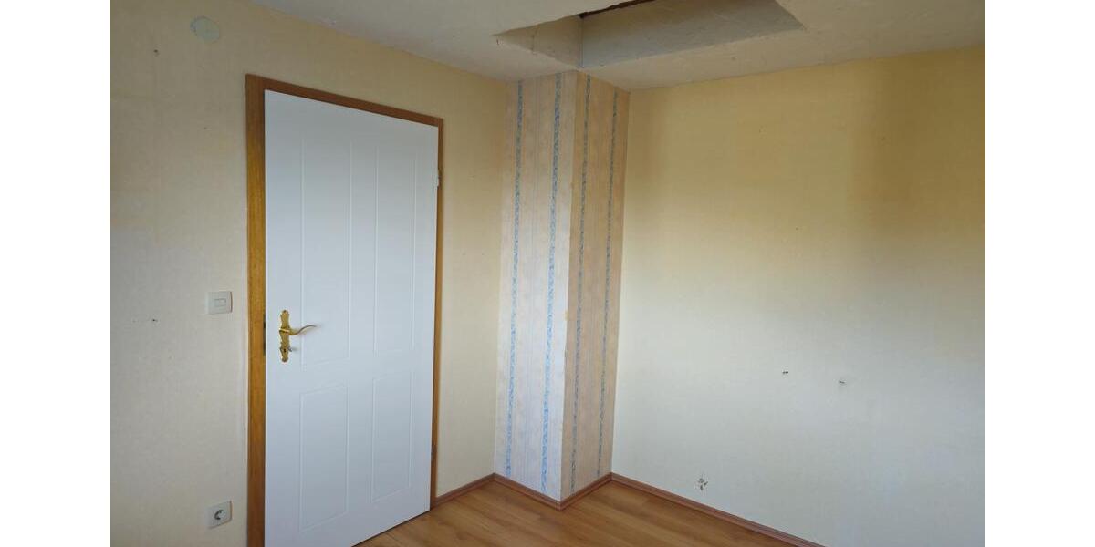 Einfamilienhaus Wermelskirchen - 3.5 Zimmer, 84 m&sup2;, 250.000&euro; | Angebot:25046706