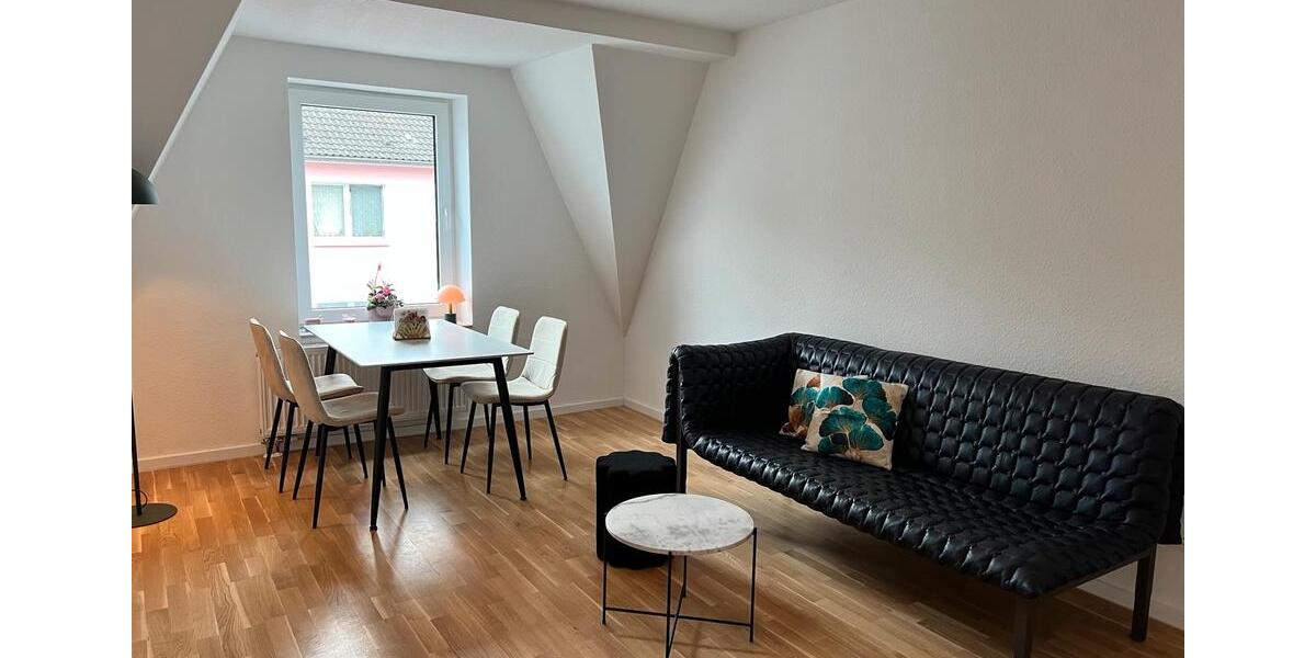 Etagenwohnung Essen Huttrop - 3 Zimmer, 85 m&sup2;, 1.450&euro; | Angebot:25987284