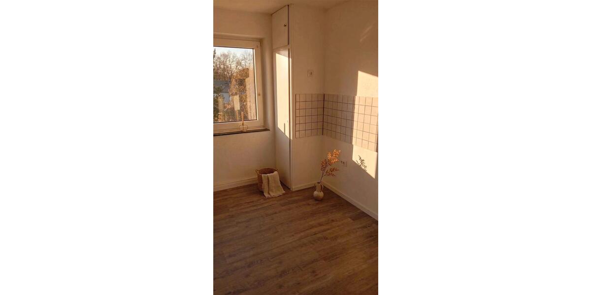 Etagenwohnung Gelsenkirchen Ückendorf - 4 Zimmer, 75 m&sup2;, 590&euro; | Angebot:26415633