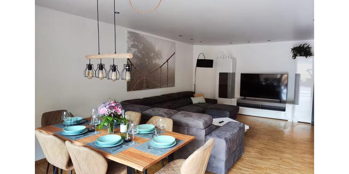 Etagenwohnung Gelsenkirchen Gelsenkirchen-Mitte - 3 Zimmer, 140 m&sup2;, 1.140&euro; | Angebot:26588015