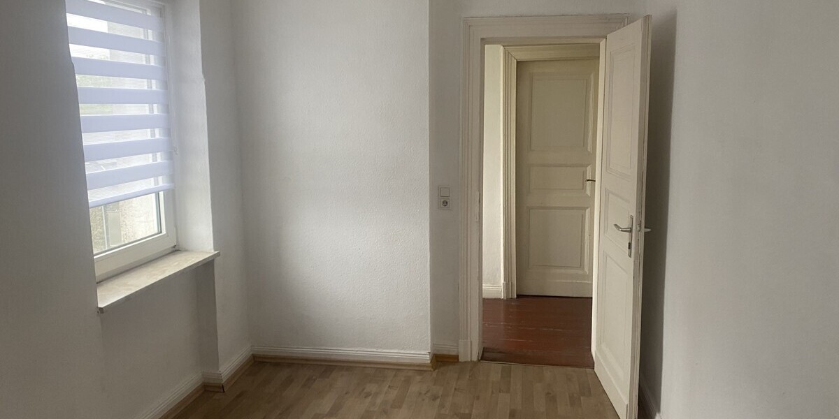 Schöne lichtdurchflutete Wohnung im 1. OG mit separatem Mansardenzimmer! - Etagenwohnung Remscheid Gemarkung Bergisch Born | Angebot:27194878
