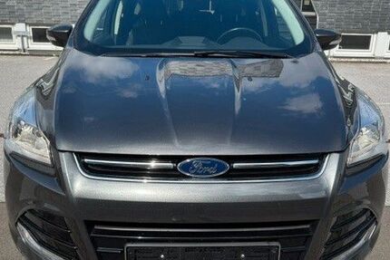Ford Kuga 71.481 km 10.500 &euro; Remscheid 42899