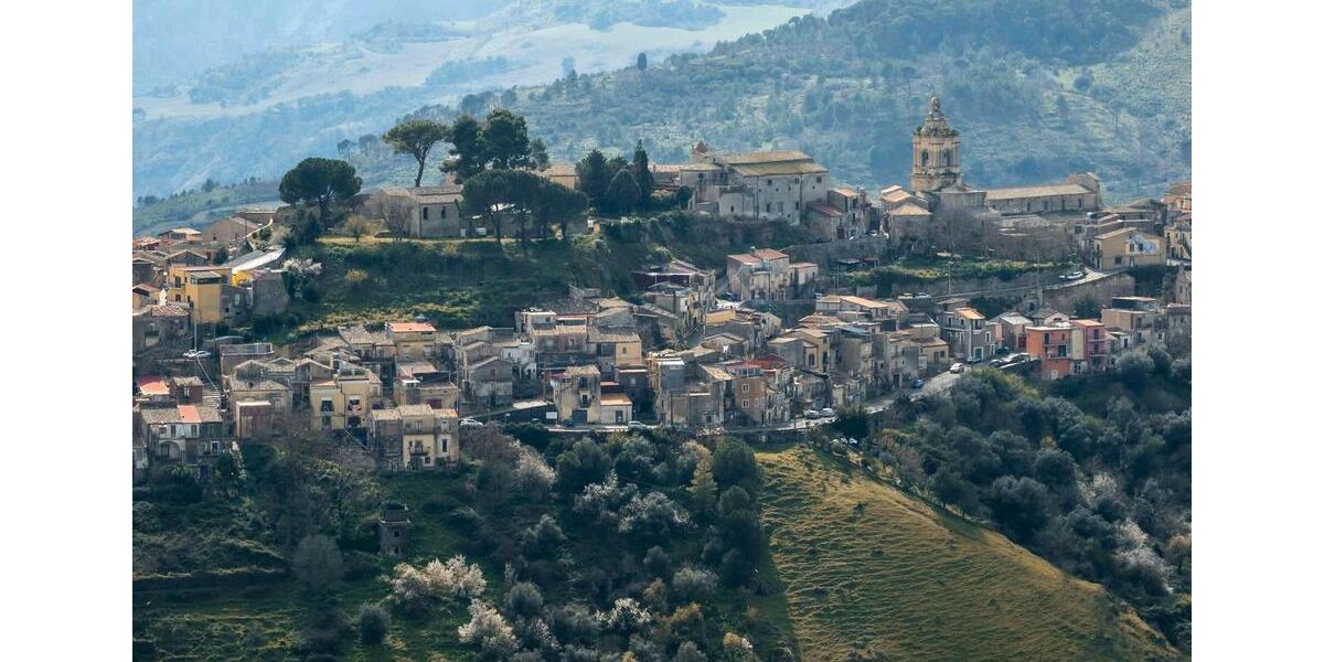 Ferienimmobilie Velbert Velbert-Mitte - 150&euro; | Angebot:24449944