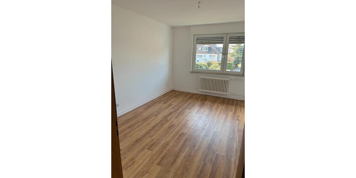 Etagenwohnung Radevormwald - 3 Zimmer, 65 m&sup2;, 693&euro; | Angebot:26003709