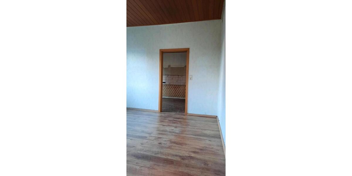 Etagenwohnung Bochum Bochum-Mitte - 2 Zimmer, 61 m&sup2;, 490&euro; | Angebot:26051251