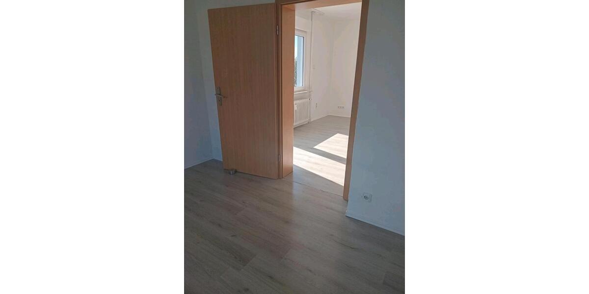 Etagenwohnung Hattingen Blankenstein - 3.5 Zimmer, 65 m&sup2;, 650&euro; | Angebot:26593603