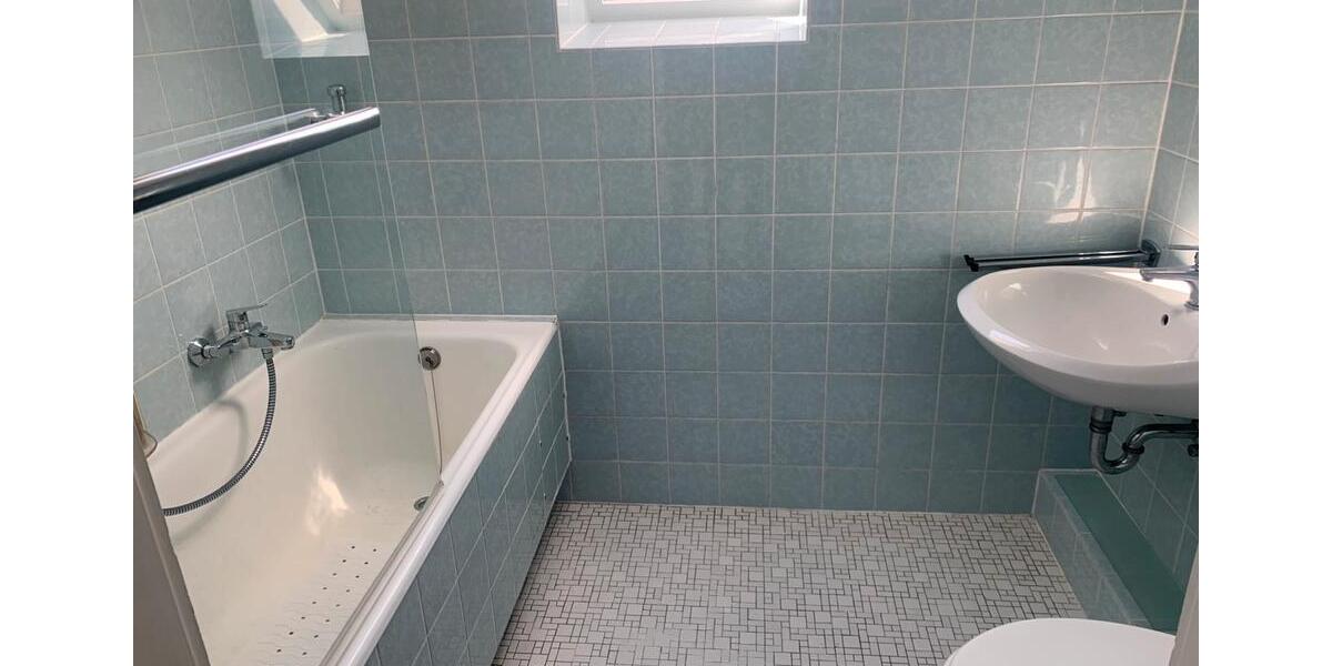 Dachgeschoßwohnung Haan - 2 Zimmer, 50 m&sup2;, 500&euro; | Angebot:26603546