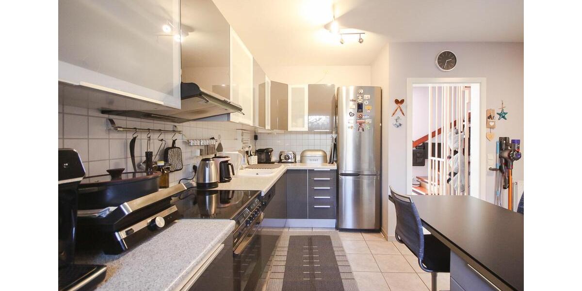 Reihenhaus Düsseldorf Stadtbezirk 6 - 5 Zimmer, 126 m&sup2;, 2.600&euro; | Angebot:25548327