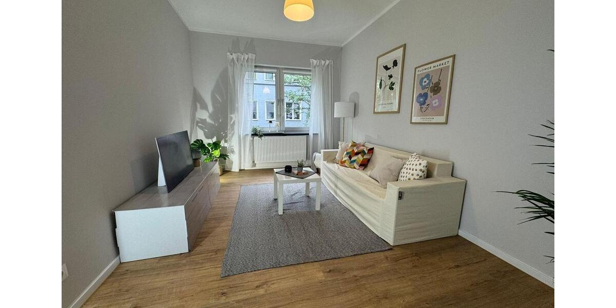 Etagenwohnung Düsseldorf Oberbilk - 2 Zimmer, 65 m&sup2;, 1.200&euro; | Angebot:26562080