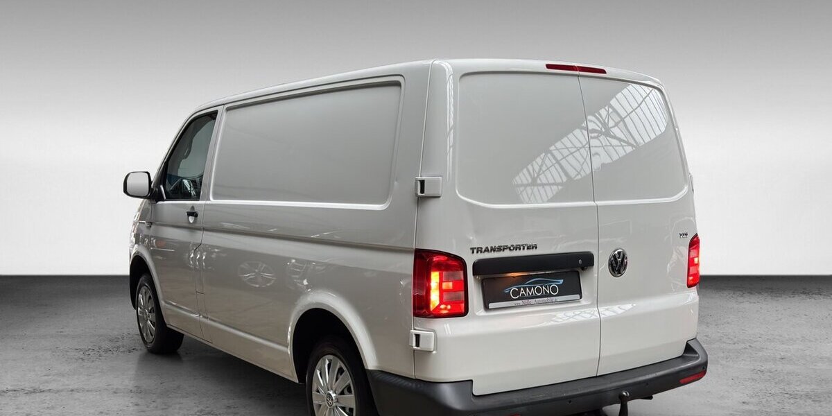 VW T6 Kasten PDC Klima Radio 1.Hd AHK 249.968 km 9.500 &euro; Wuppertal 42327