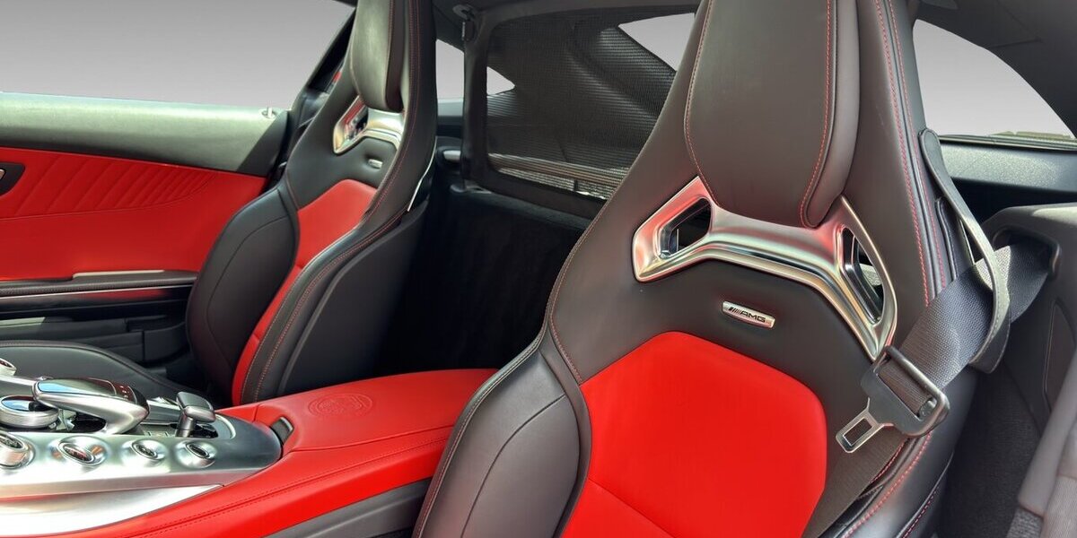 Mercedes-Benz AMG GT S Carbon Perf-Sitz Keramik Pano Burm 23.714 km 87.700 &euro; Wuppertal 42327