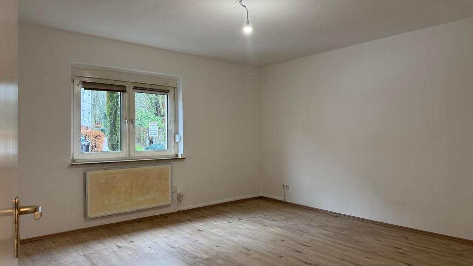 Erdgeschoßwohnung Essen Frillendorf - 1.5 Zimmer, 45 m&sup2;, 525&euro; | Angebot:26600498