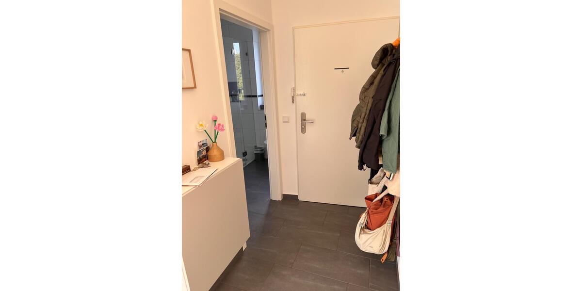 Dachgeschoßwohnung Haan - 2.5 Zimmer, 78 m&sup2;, 1.050&euro; | Angebot:25833787