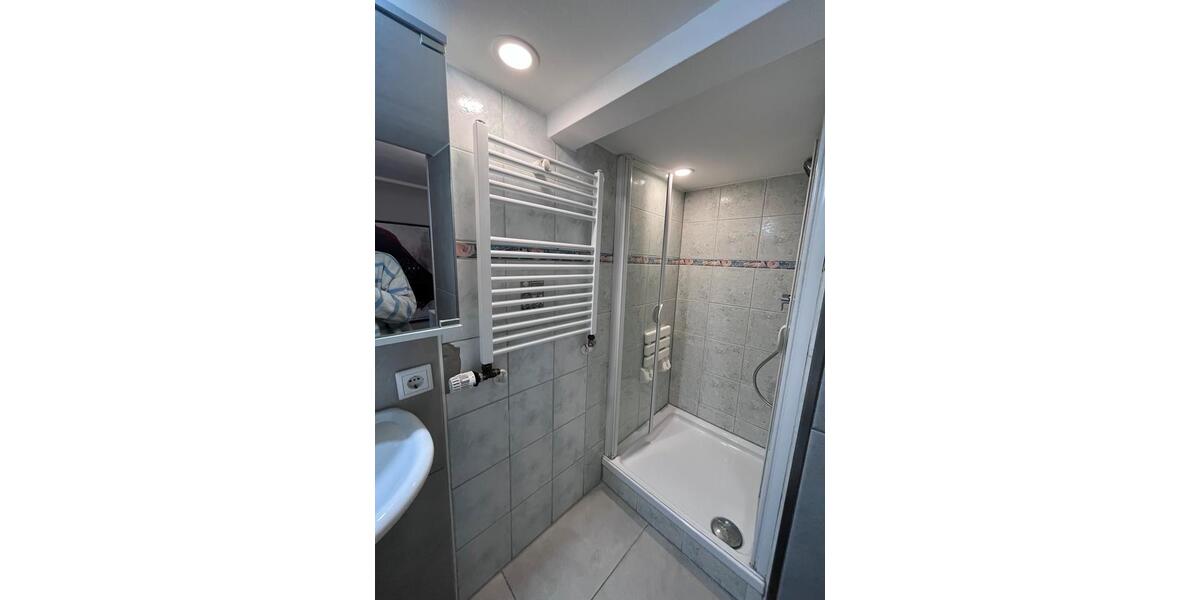 Etagenwohnung Düsseldorf Stadtbezirk 8 - 1 Zimmer, 40 m&sup2;, 750&euro; | Angebot:25418921