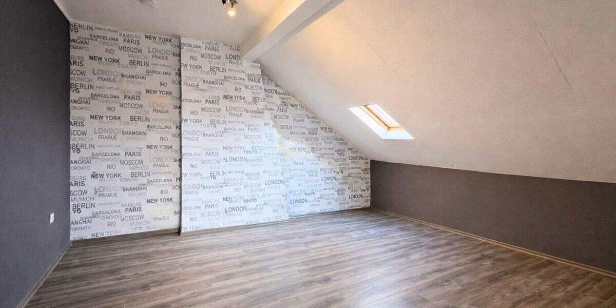 Reihenendhaus Gelsenkirchen Bismarck - 6 Zimmer, 200 m&sup2;, 249.000&euro; | Angebot:25779459