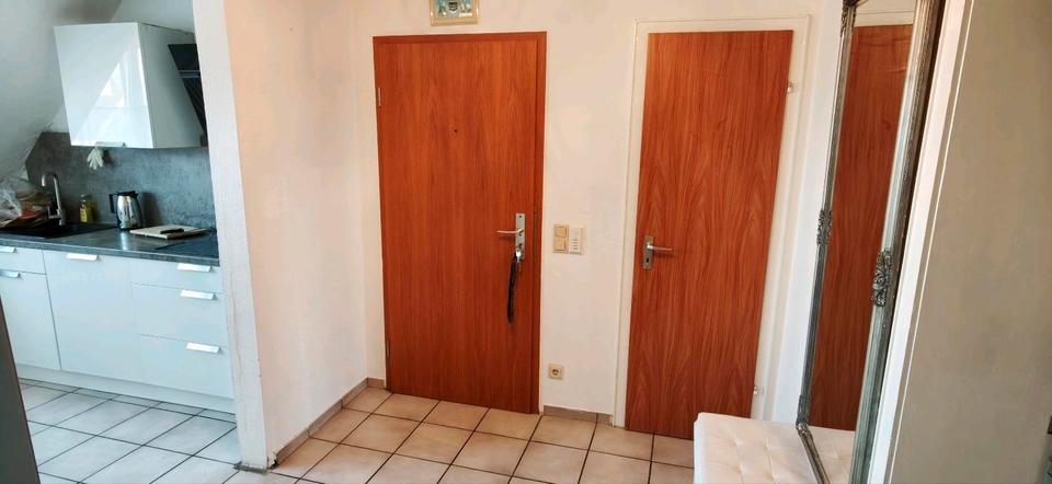 Etagenwohnung Essen Stadtbezirk VI - 3 Zimmer, 75 m&sup2;, 570&euro; | Angebot:26036374