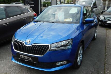 Skoda Fabia 13.500 km 10.850 &euro; Solingen 42653