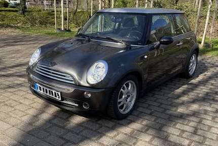 Mini Cooper 145.534 km 4.850 &euro; Hilden 40724