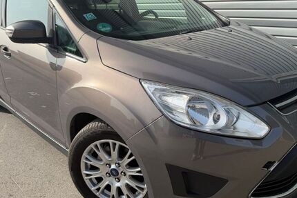 Ford Grand C-Max 135.486 km 6.990 &euro; Wuppertal 42285