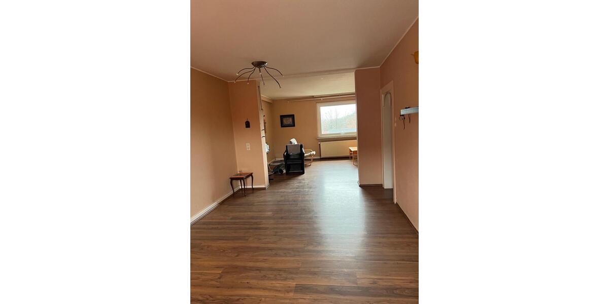 Etagenwohnung Gelsenkirchen Gelsenkirchen-Mitte - 3 Zimmer, 82 m&sup2;, 650&euro; | Angebot:25926371