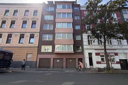 Haus Düsseldorf Oberbilk - 34 Zimmer, 608 m&sup2;, 2.000.000&euro; | Angebot:27285396
