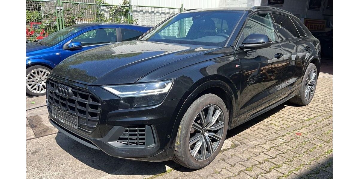 Audi Q8 222.000 km 37.000 &euro; Bochum 44793