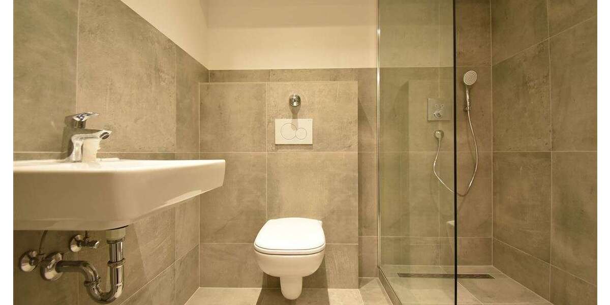 Etagenwohnung Düsseldorf Altstadt - 1 Zimmer, 45 m&sup2;, 800&euro; | Angebot:25162343