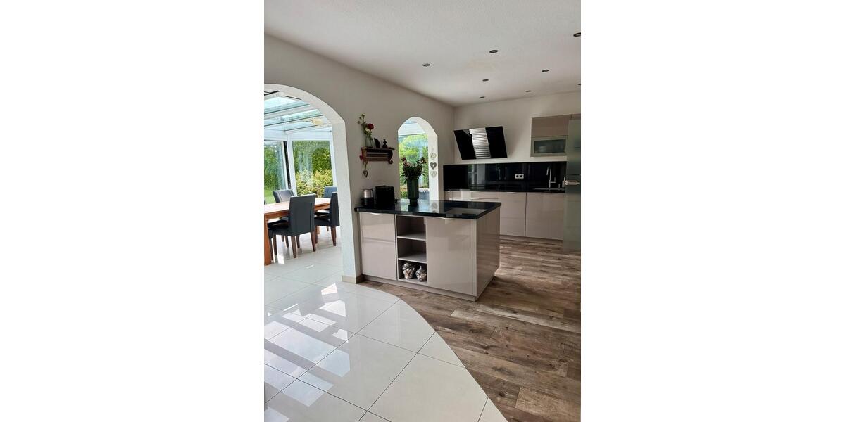 Doppelhaushälfte Wermelskirchen - 7 Zimmer, 177 m&sup2;, 619.000&euro; | Angebot:27033514