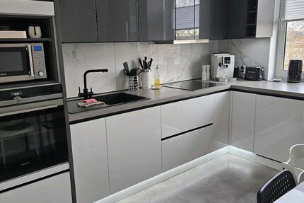 Wohnung Ratingen Tiefenbroich - 3 Zimmer, 92 m&sup2;, 315.000&euro; | Angebot:25936143