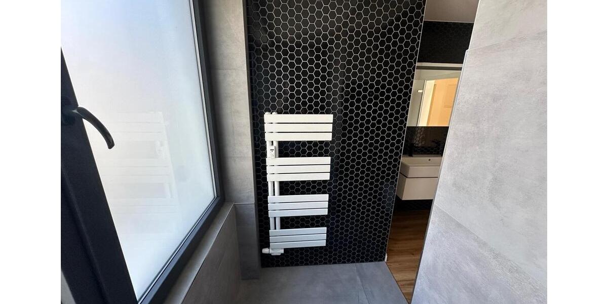 Etagenwohnung Wuppertal Elberfeld - 2 Zimmer, 68 m&sup2;, 880&euro; | Angebot:25931844