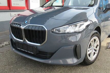 BMW 218 166.000 km 16.950 &euro; Solingen 42697