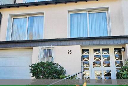 Haus Solingen Gräfrath - 3 Zimmer, 140 m&sup2;, 1.680&euro; | Angebot:26502717