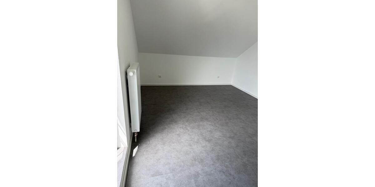 Dachgeschoßwohnung Schalksmühle - 2 Zimmer, 66 m&sup2;, 780&euro; | Angebot:26633222