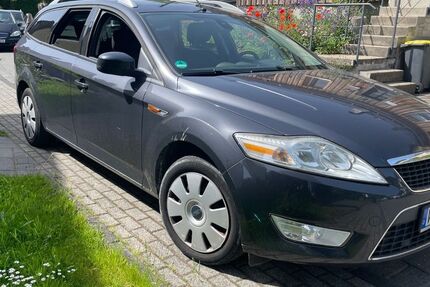 Ford Mondeo 131.000 km 2.900 &euro; Wuppertal 42287