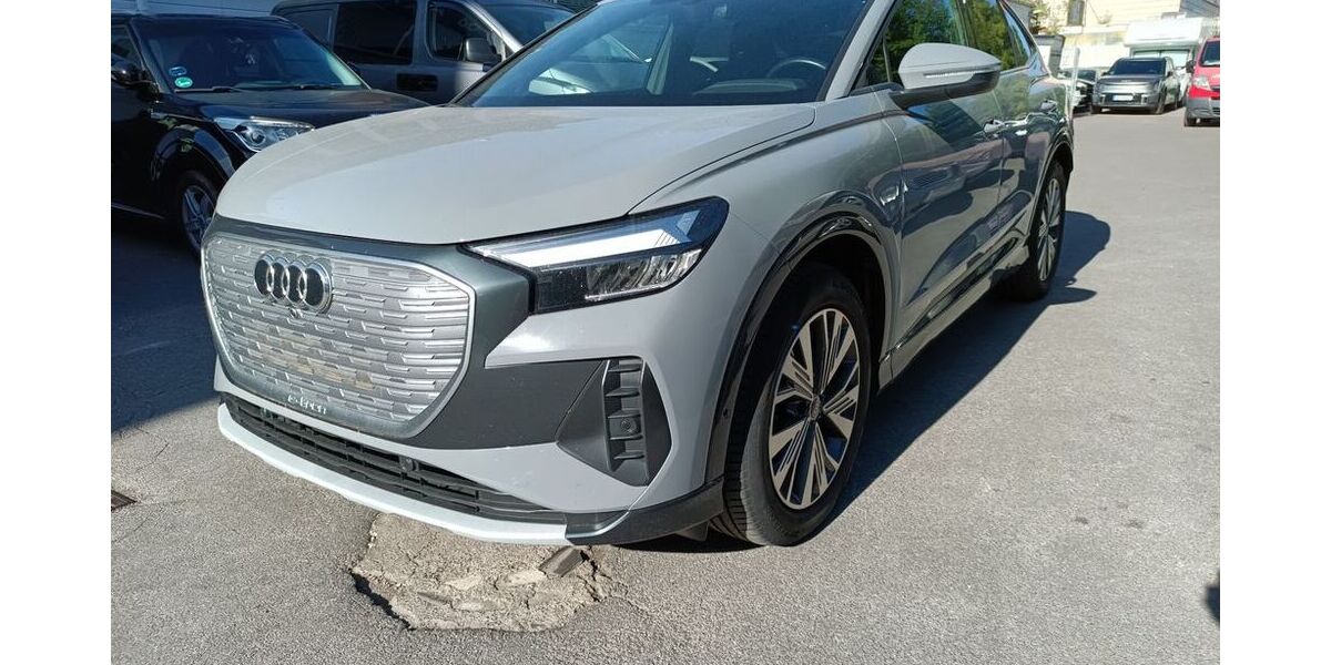 Audi Q4 e-tron 106.830 km 29.800 &euro; Wuppertal 42281