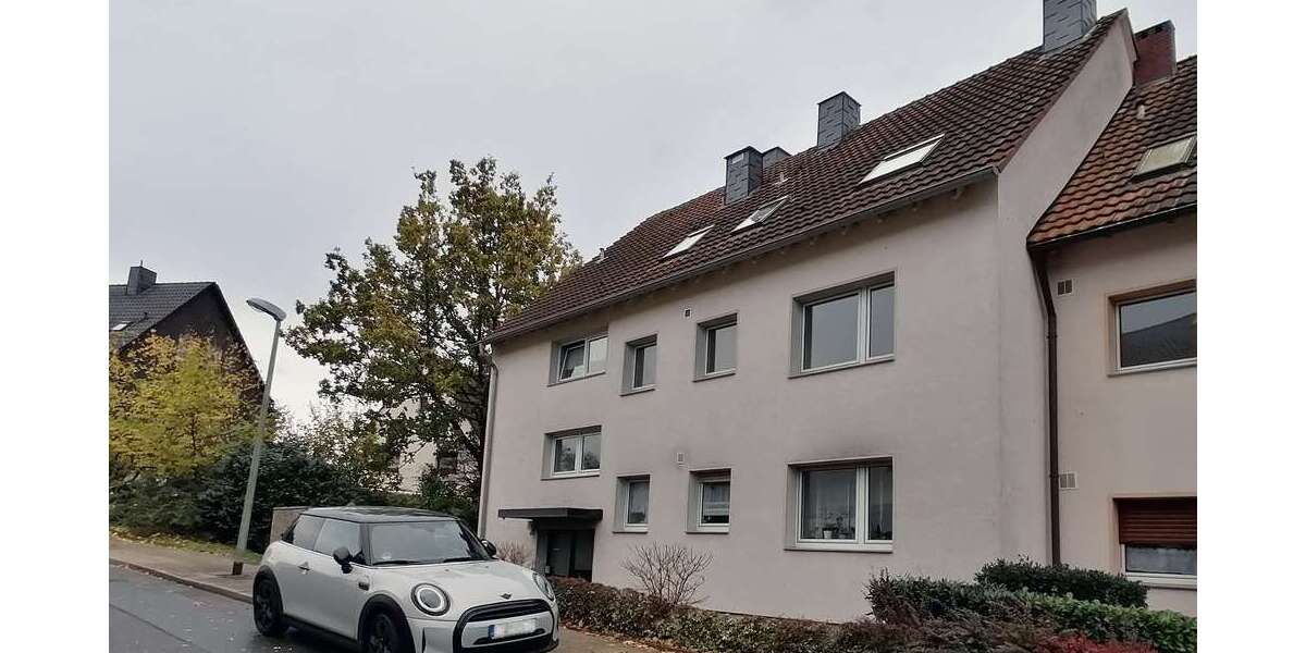 Etagenwohnung Essen Frohnhausen - 1 Zimmer, 30 m&sup2;, 260&euro; | Angebot:21890712