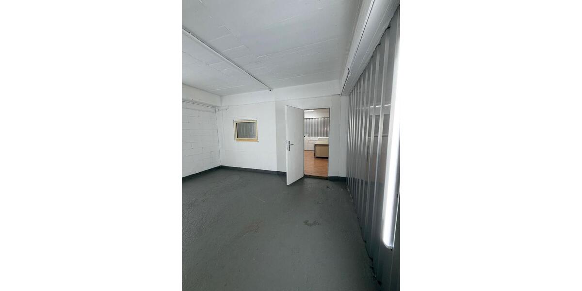 Gewerbeobjekt Wuppertal Gemarkung Langerfeld - 700&euro; | Angebot:26620159