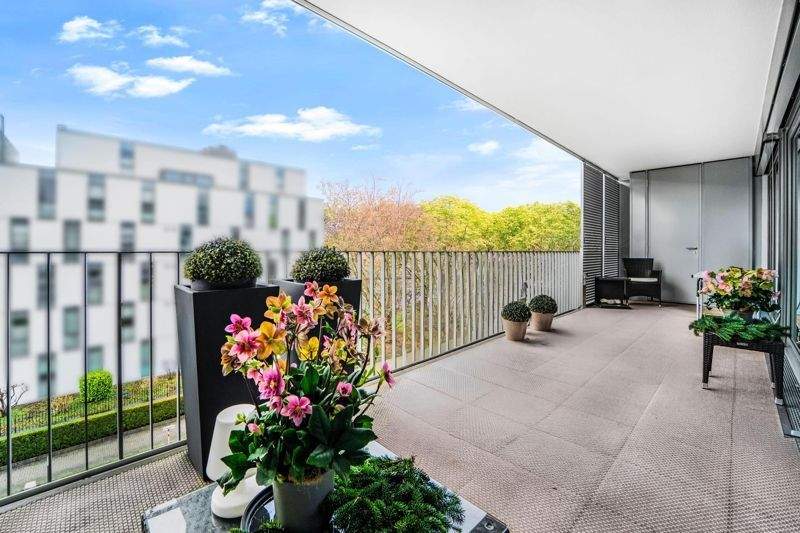 Etagenwohnung Essen Stadtkern - 4 Zimmer, 129 m&sup2;, 645.000&euro; | Angebot:25700345