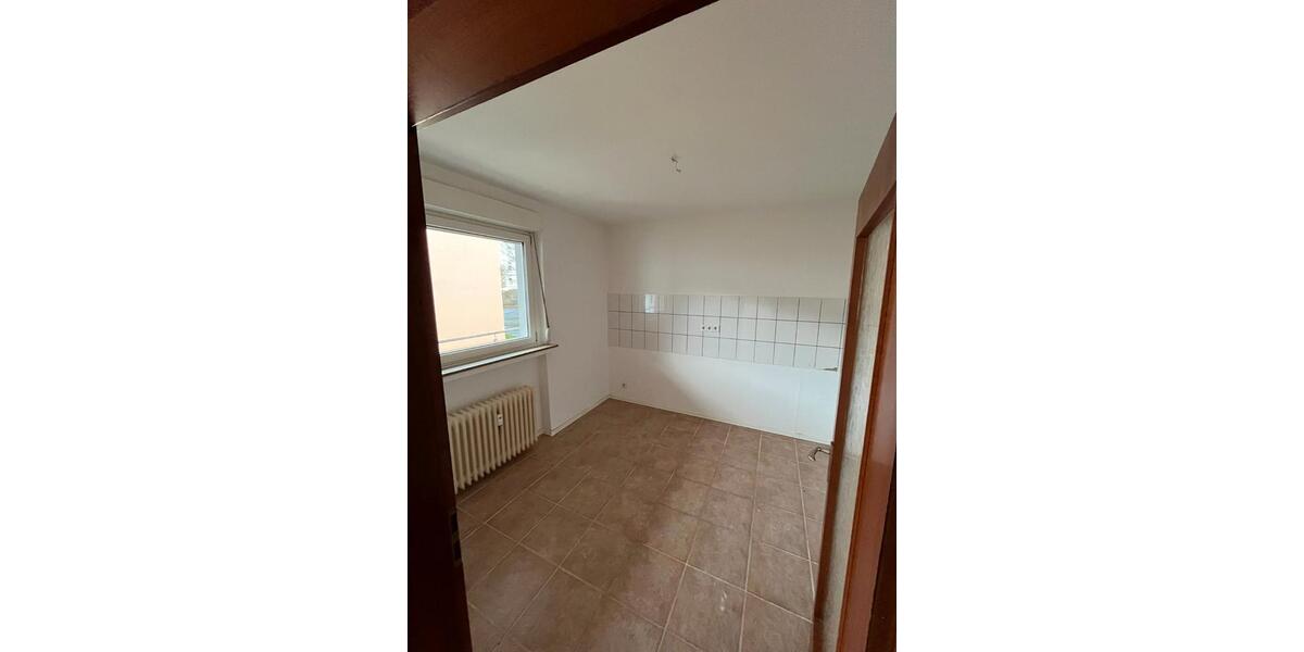 Etagenwohnung Wuppertal - 2 Zimmer, 67 m&sup2;, 550&euro; | Angebot:26001850